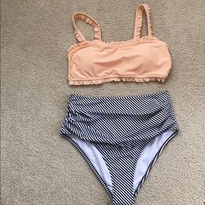 Size small cupshe bathing suit